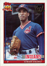 Load image into Gallery viewer, 1991 Topps Desert Shield Efrain Valdez #692